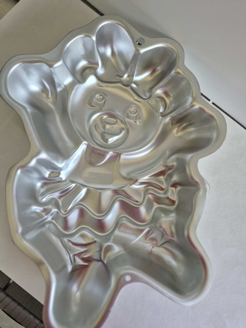 Bear Shaped Cake Pan with Pink Ballerina Design - Picture 6 of 16